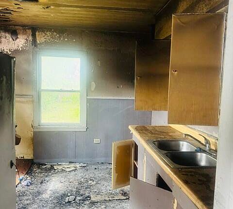 3rd image of 411 & 413 1st St
