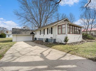 110 E Canal St, Augusta, MI 49012
