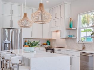 616 NE Bernard St, Jensen Beach, FL 34957