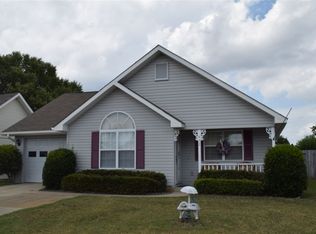 402 Eagles Landing Trl, Warner Robins, GA 31093