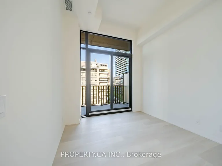 109 Erskine Ave #604 — Photo 10