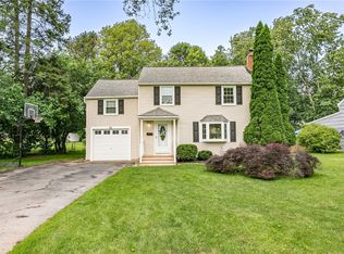 76 Mareeta Rd, Rochester, NY 14624