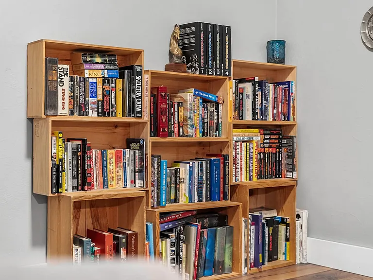 Reading Area