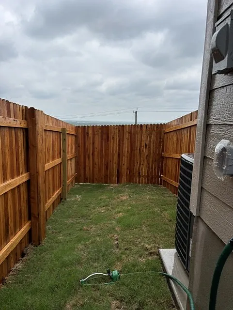 Building Photo - 7141 Magnolia Vlg