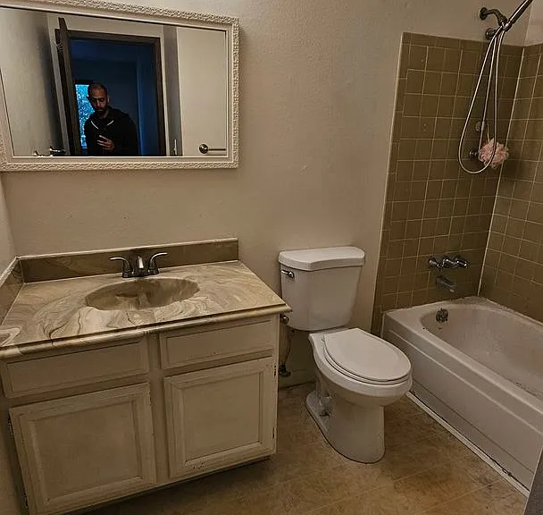 9783 Croke Dr — Photo 11