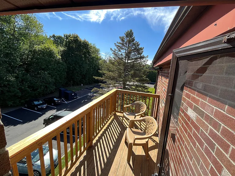 Private deck to enjoy your summer