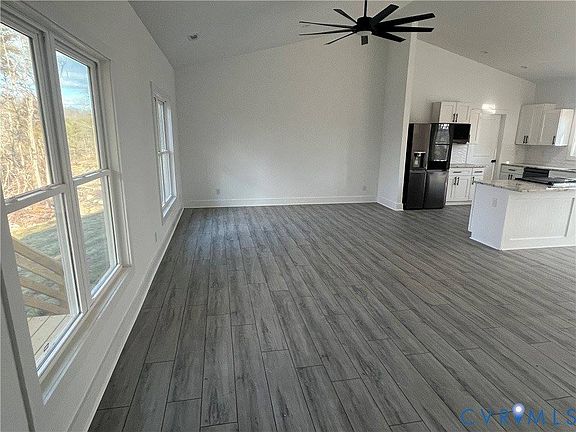 3rd image of 3603 Wheatland Dr