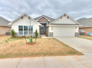 9325 NW 141st St, Yukon, OK 73099