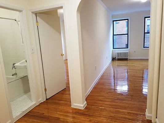 Rented by JMK Realty | media 6