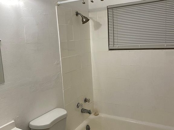 5th image of 765 42nd Ave S