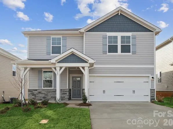 810 Olde England Dr, Lincolnton, NC 28092
