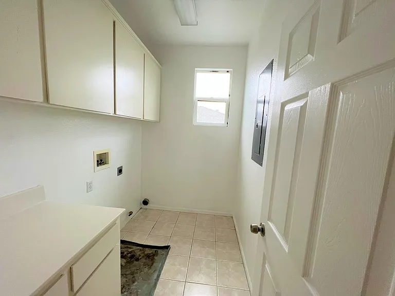 10413 Bunker Ln — Photo 27