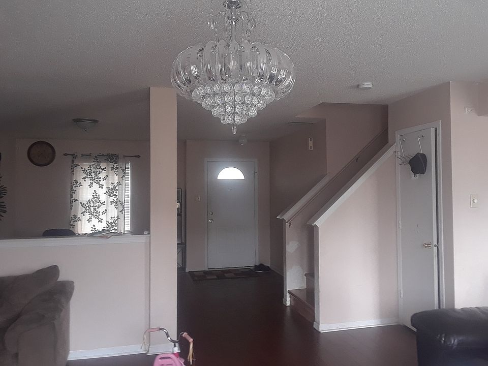 1st image of 1435 Alonzo Pl