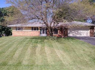 3129 Shelburne Dr, Rockford, IL 61109