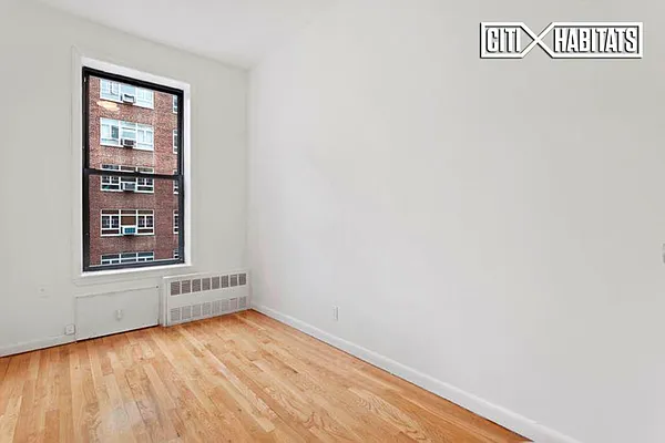 Rented by Citi Habitats | media 37