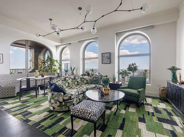 130 William St #L56b, New York, NY 10038