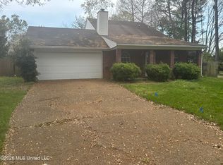 205 Woodbrook Cv, Jackson, MS 39272