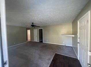 423 Donahoo Rd SE, Silver Creek, GA 30173