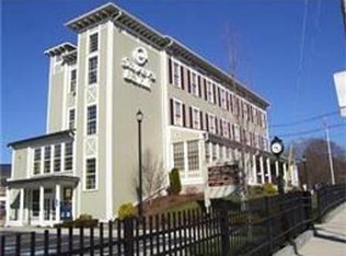 6 N Main St STE 101, Uxbridge, MA 01569