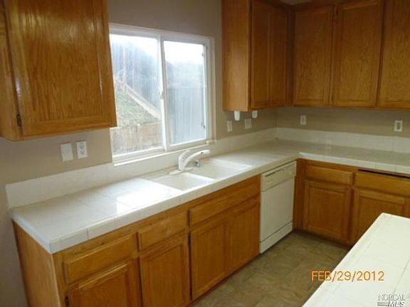 4th image of 4870 Summer Grove Dr