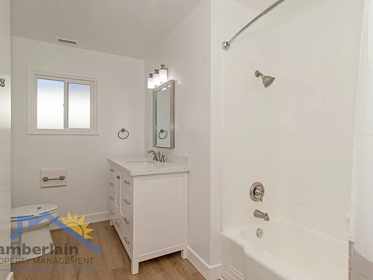 4033 Skyline Rd — Photo 22