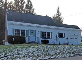 83 Sanger Ave, New Hartford, NY 13413