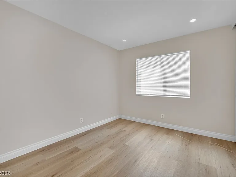 7156 Enterprise Dr — Photo 21