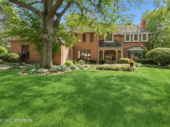 1507 Midwest Club Pkwy, Oak Brook, IL 60523