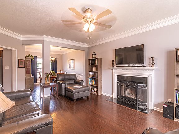 5th image of 7348 Lucky Clover Ln