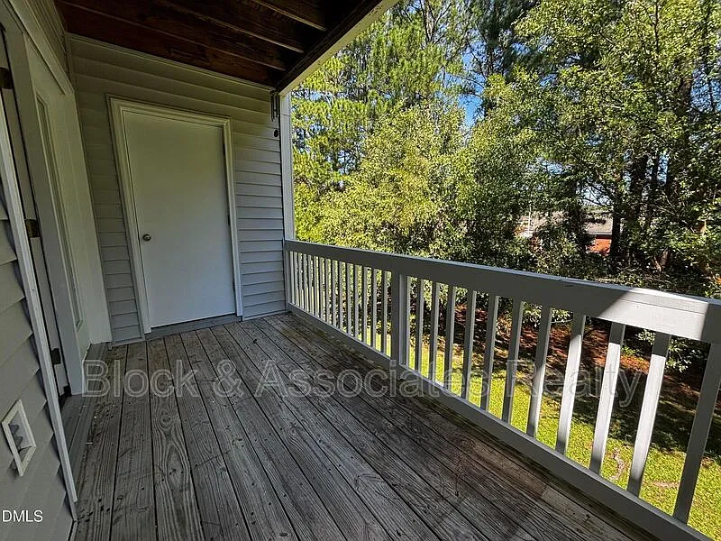 2 bed, 2.0 bath, 1263 sqft, $1,175 — Photo 3