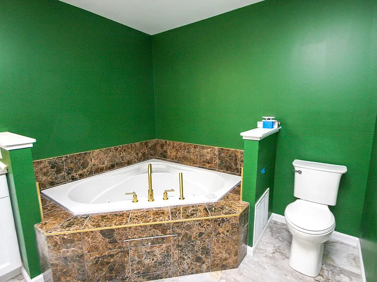1310 Abbeyhill Dr — Photo 21