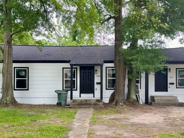 2565 Pecos St, Beaumont, TX 77702