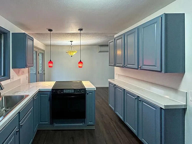 505 Empress Ave — Photo 7