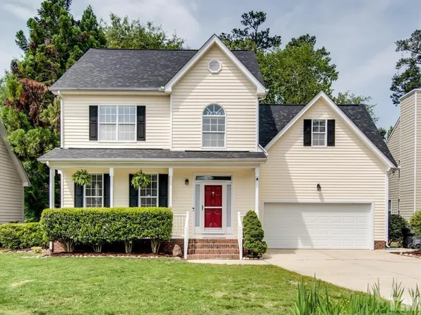 8 Silverwood Ct, Durham, NC 27713