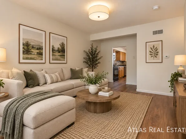 5787 S Bannock St APT 10, Littleton, CO 80120