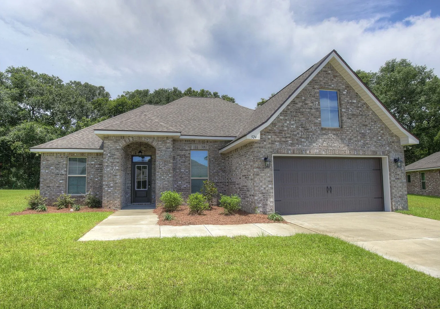 3-Bedroom Home for Lease in Twin Beach Estates — Photo 1