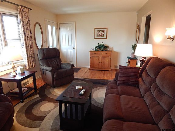 2nd image of 2A Wertman Ln
