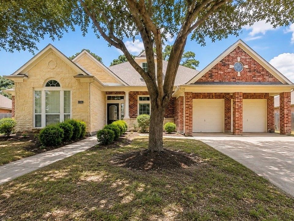 1st image of 15923 Maple Shores Dr