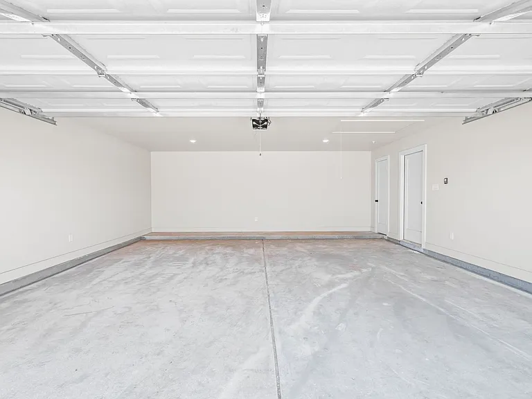 10601 E County Road 7400 — Photo 12