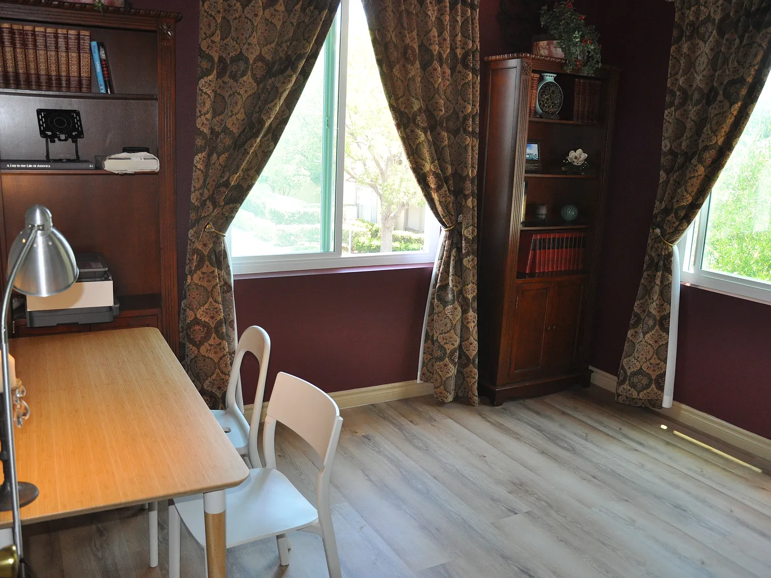 4 bed, 2.5 bath, 1921 sqft, $5,150 — Photo 4