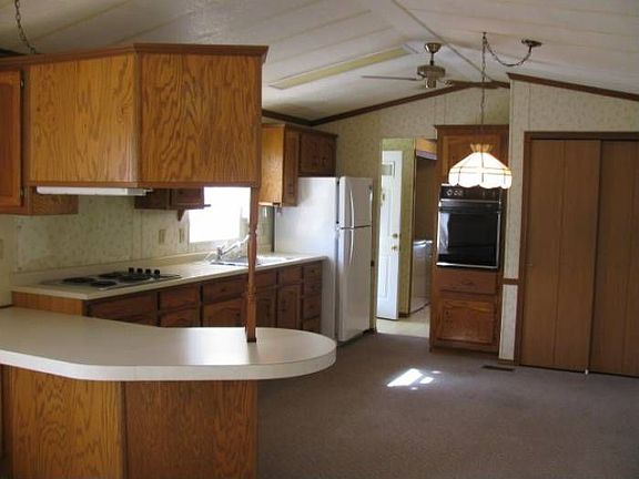 Spacious Kitchen