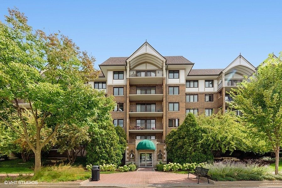 1st image of 15 S Pine St APT 208