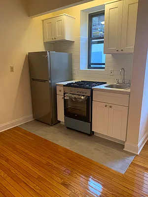 Rented by J & L Holding Corporation | media 11