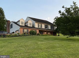 99 Powder Mill Hollow Rd, Boyertown, PA 19512