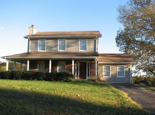95 Evergreen Rd, Wirtz, VA 24184
