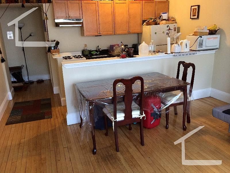 2nd image of 33 Highgate St #5IS