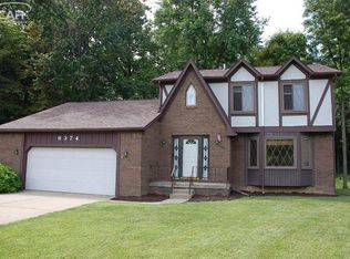 6374 Lady Jeanette Dr, Swartz Creek, MI 48473