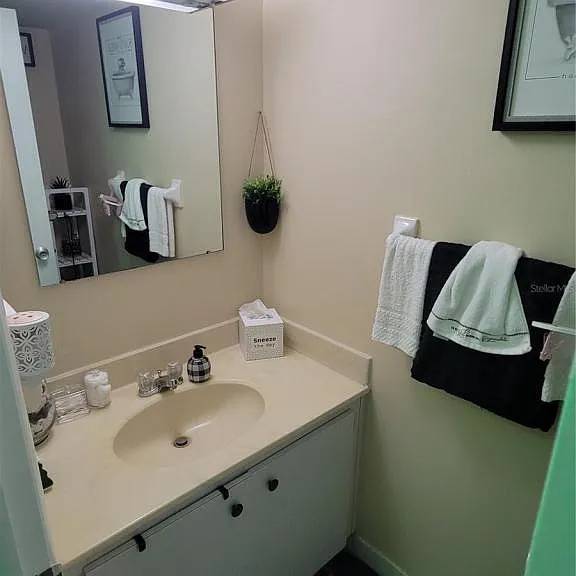 4880 Locust St NE #234 — Photo 10