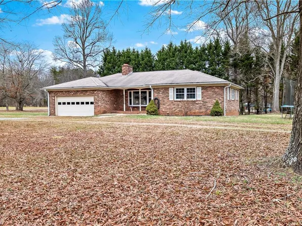 508 Maverick Rd, Kernersville, NC 27284