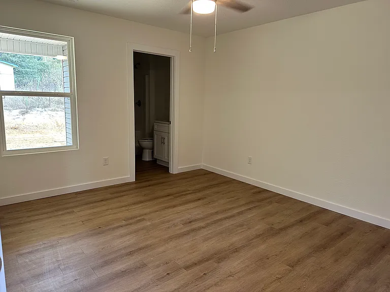 20 E Reed Rd #20 — Photo 5